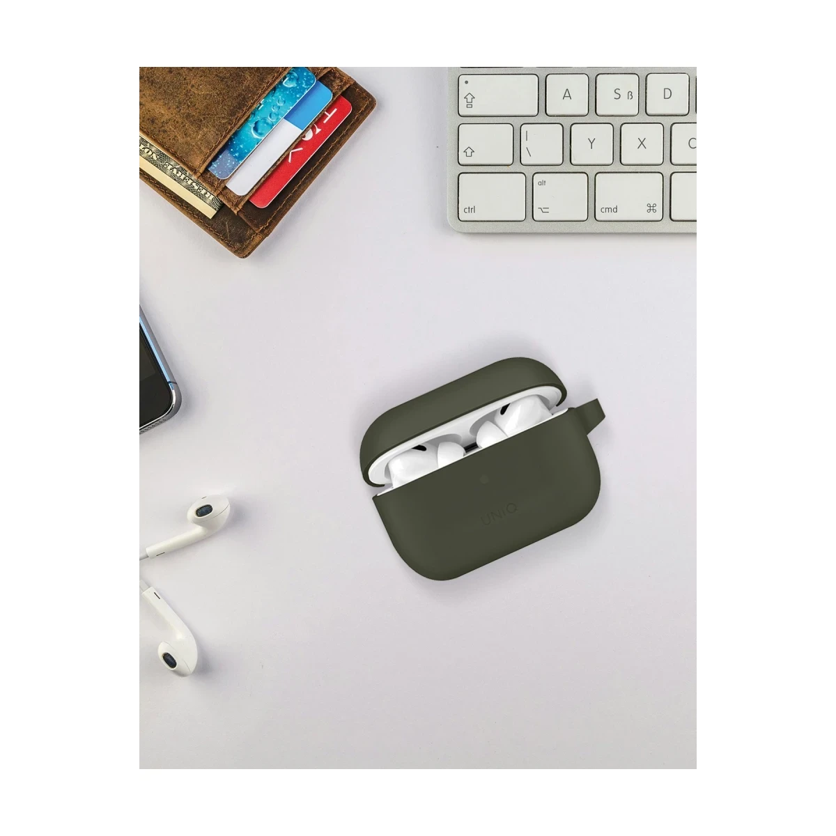 Uniq Apple Airpods Pro 2 (2.nesil) Vencer Silikon Kılıf - Gri