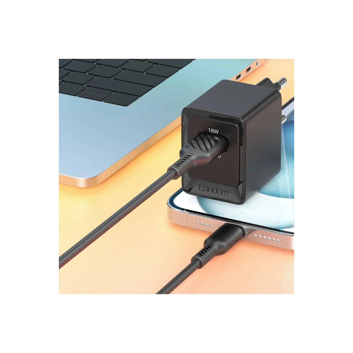 Earldom EU45 18W USB QC 3.0 Çıkışlı ve USB to Lightning Kablolu PD Hızlı Şarj Cihazı - Beyaz