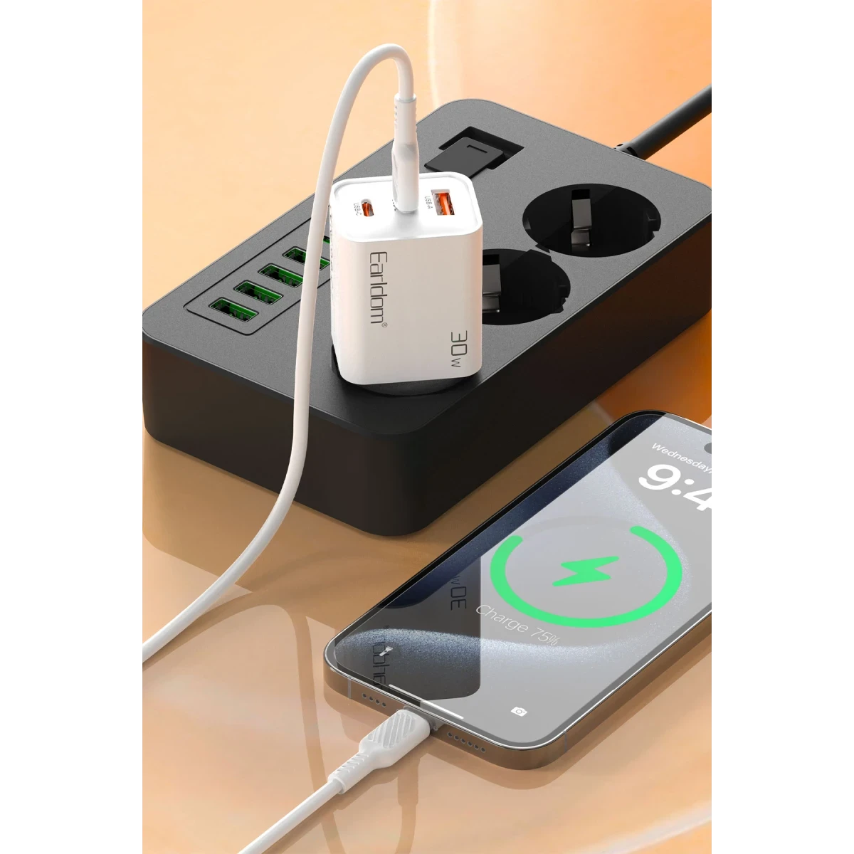Earldom EU51 Type-C Lightning ve USB Çıkışlı 30W PD Hızlı Şarj Aleti - Beyaz