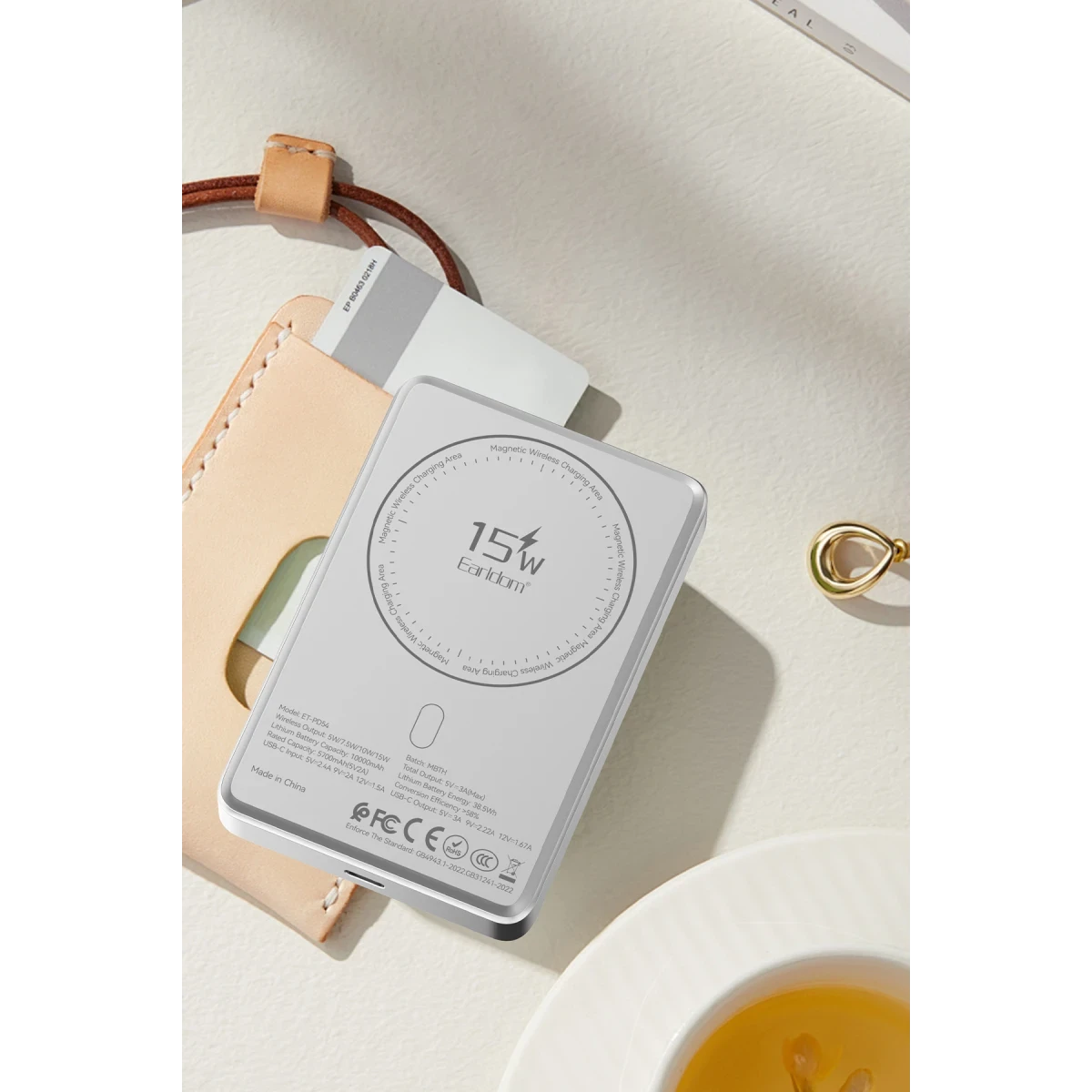 Earldom PD54 10.000 mAh 15W Kablosuz Şarj ve 20W Type-C Çıkışlı PD Hızlı Şarj Powerbank - Gümüş
