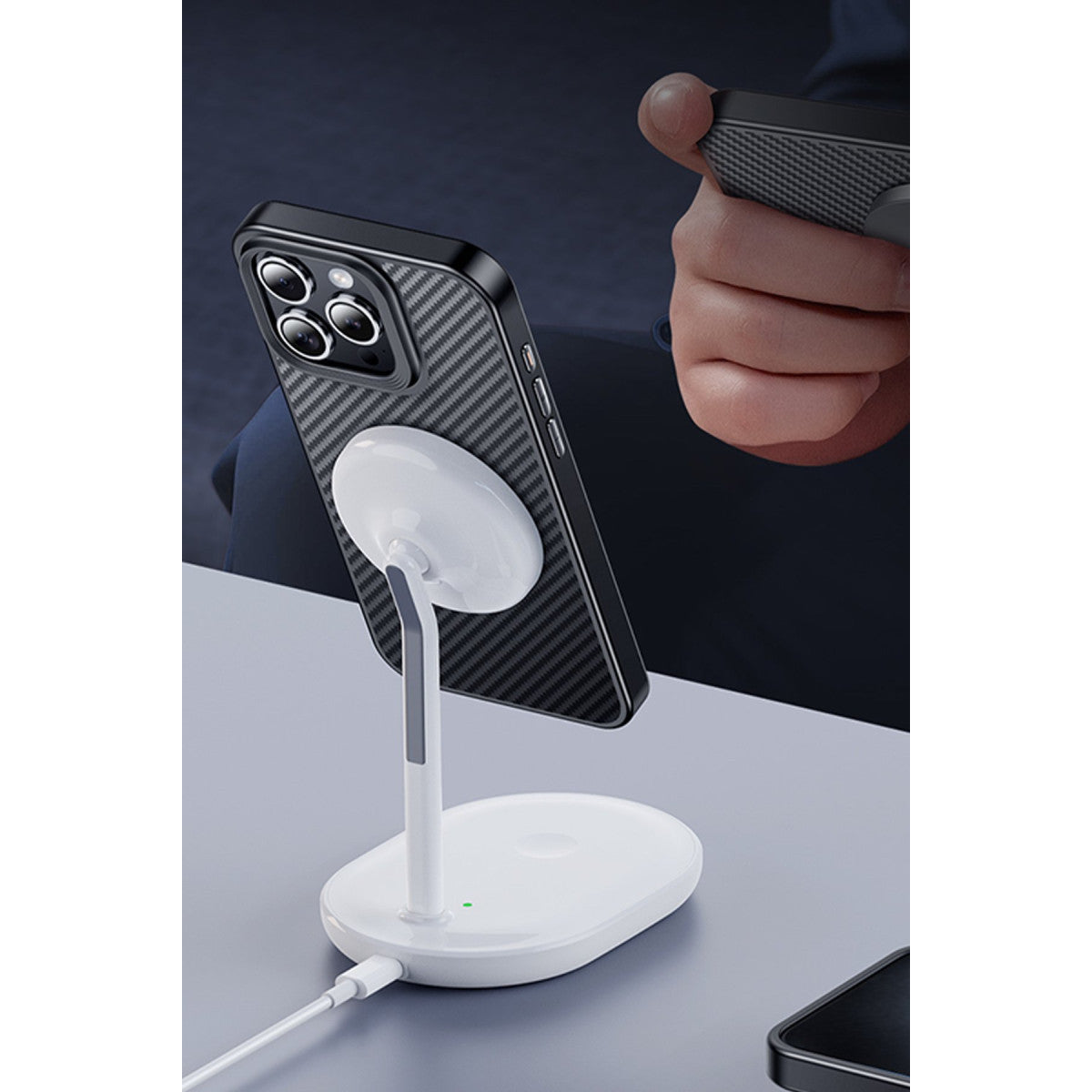 Hoco. Apple iPhone 15 Pro Knight Kevlar Magsafe Kapak