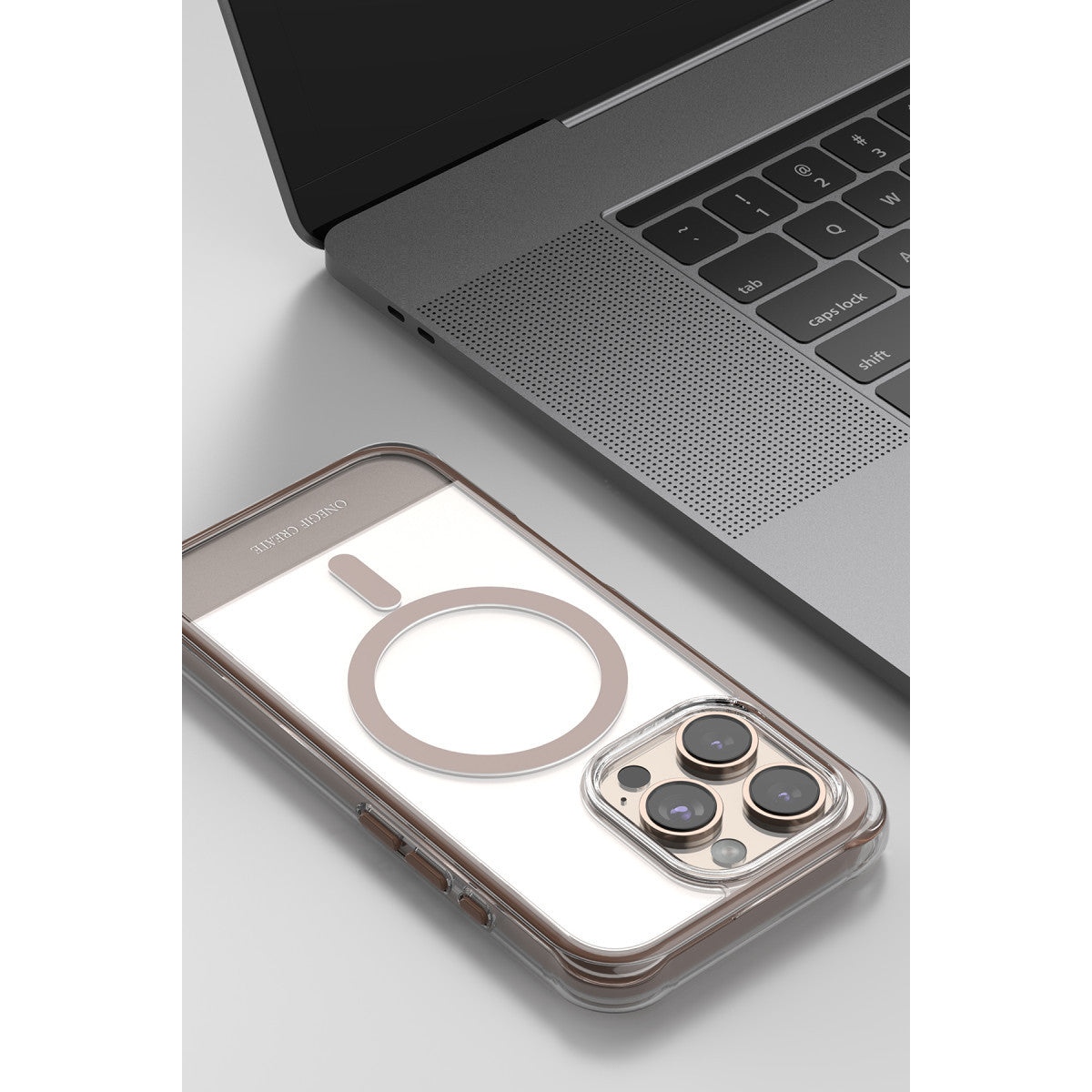 Onegif Apple iPhone 16 Hulk Magsafe Kapak