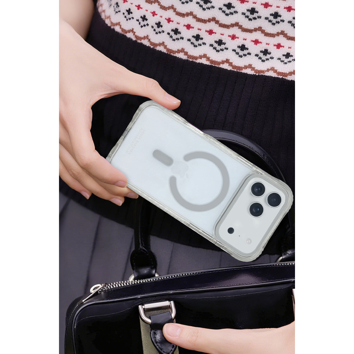 Santa Barbara Polo Racquet Club Apple iPhone 17 Pro Max Rebecca Magsafe Kapak