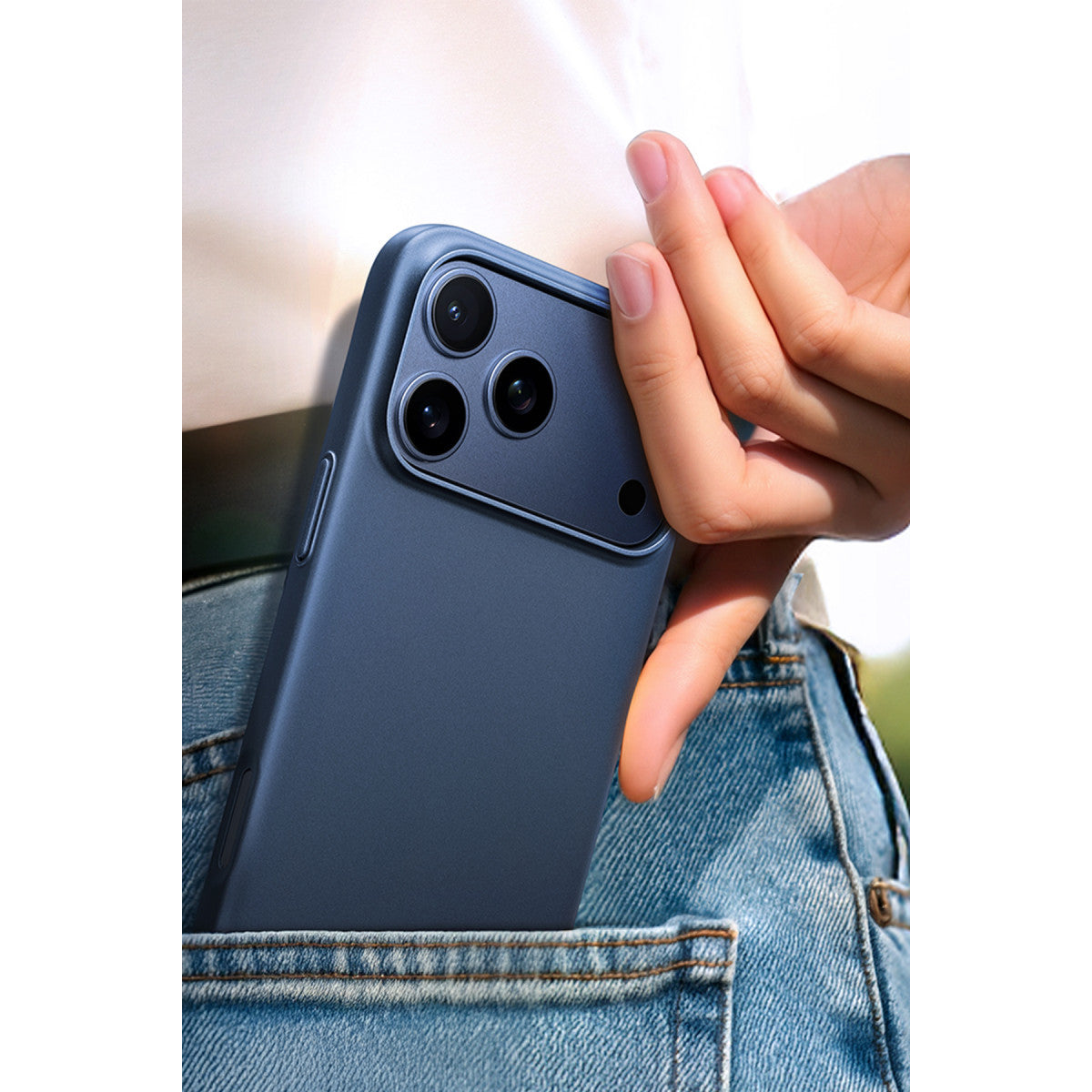 Torras Apple iPhone 17 Pro SlimFit Magsafe Kılıf