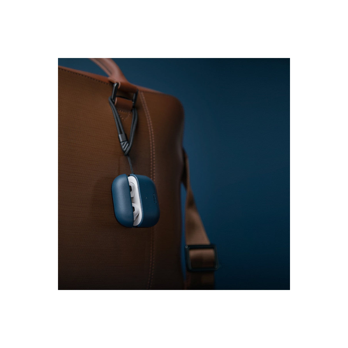 Uniq Apple Airpods 3 (3.nesil) Terra Genuine Deri Kılıf