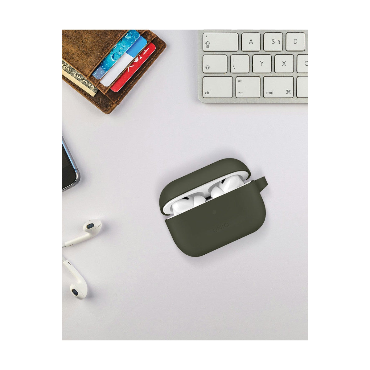 Uniq Apple Airpods Pro 2 (2.nesil) Vencer Silikon Kılıf