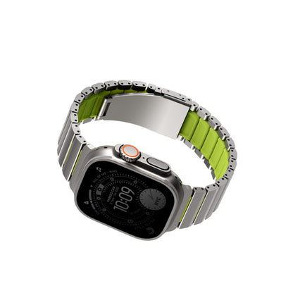 Uniq Apple Watch Ultra 49mm Strova Flex Steel Kordon - Siyah-Turuncu