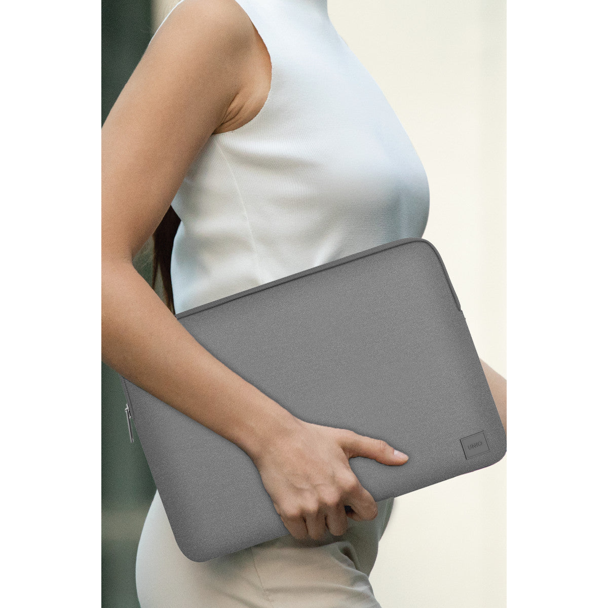 Uniq Cyprus Su Geçirmez Neopren Kumaş 14inç Laptop Çanta