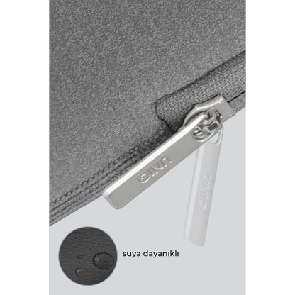 Uniq Cyprus Su Geçirmez Neopren Kumaş 16inç Laptop Çanta