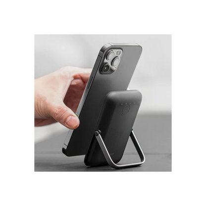 Uniq Hoveo 5.000mAh Manyetik PD Kablosuz Type-C Standlı Powerbank - Gri