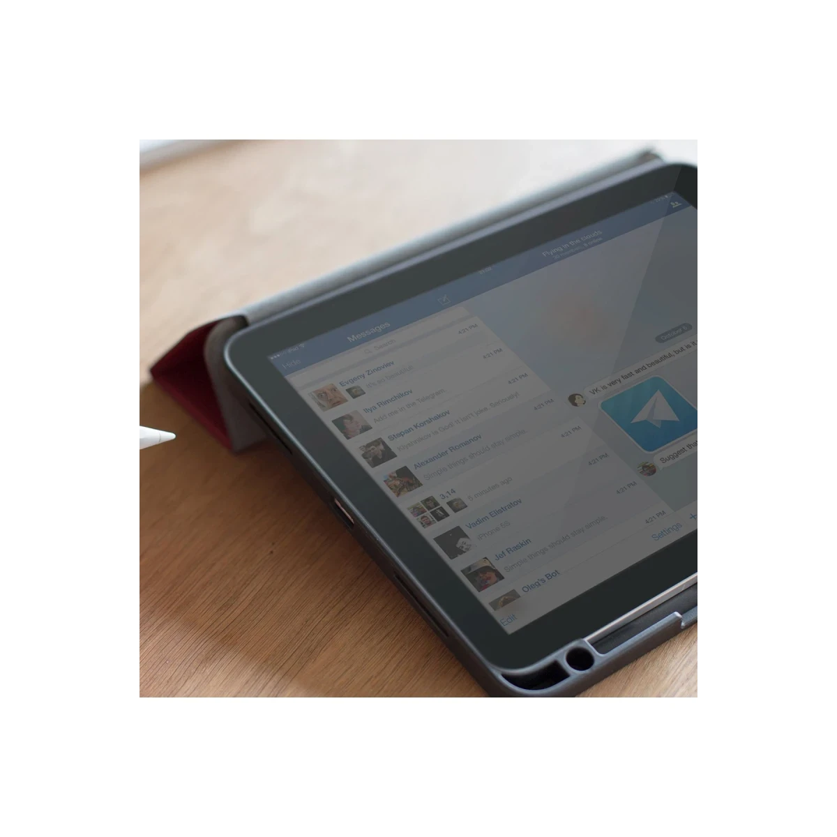 Uniq Apple iPad Air 4 10.9 Transforma Rigor Tablet Kapak - Gri