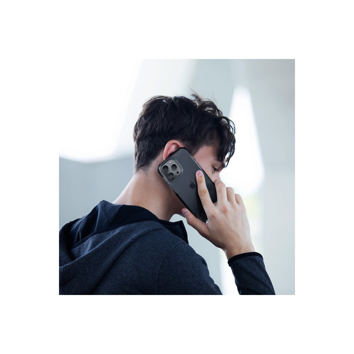 Uniq Apple iPhone 16 Pro Combat Magsafe Kapak