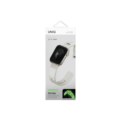 Uniq Apple Watch 41mm Stride FKM Silikon Kordon - Beyaz