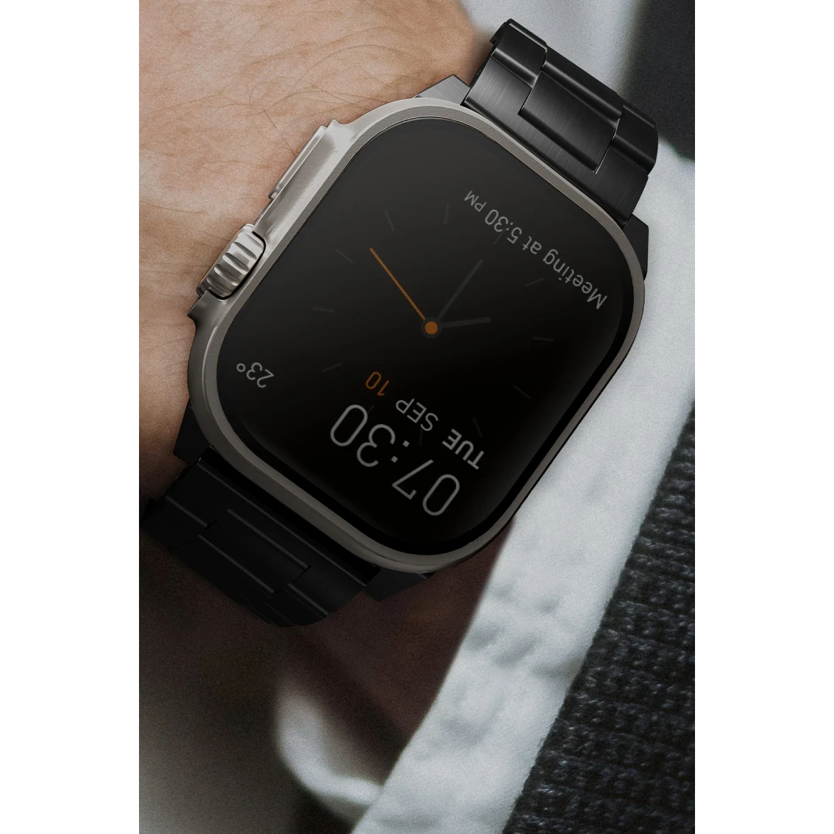 Uniq Apple Watch 42-44-45-49mm Osta Metal Kordon - Siyah