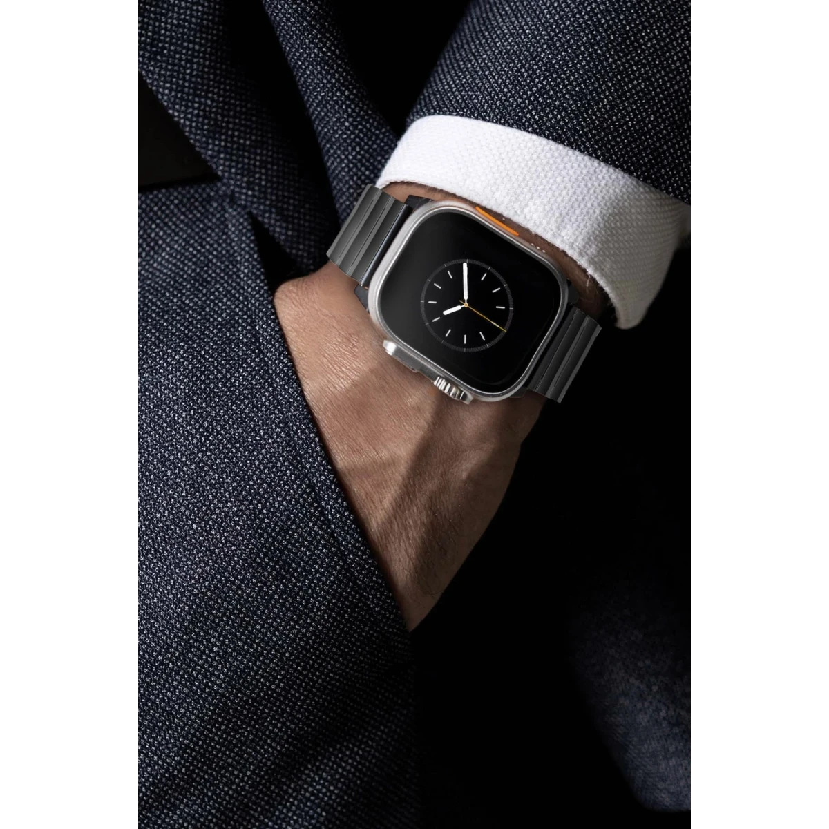Uniq Apple Watch Ultra 49mm Strova Mag Çelik Kordon - Gümüş