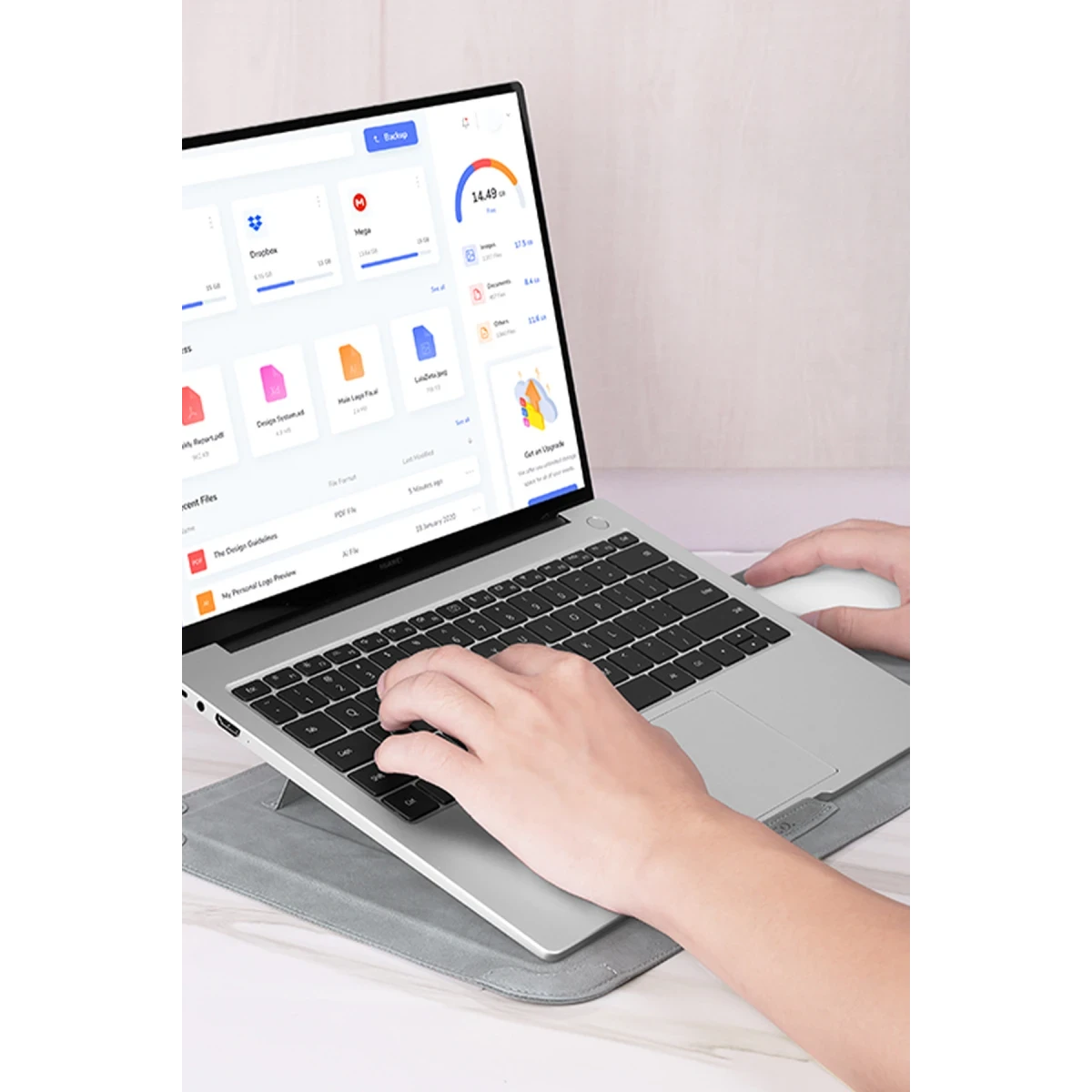 Hoco. GT5 Delight Serisi Çok Fonksiyonlu 14 inç Notebook Çantası - Kahverengi