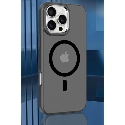Yesido Apple iPhone 16 Pro PC13 Tazz Magsafe Kapak - Çöl Titanyum