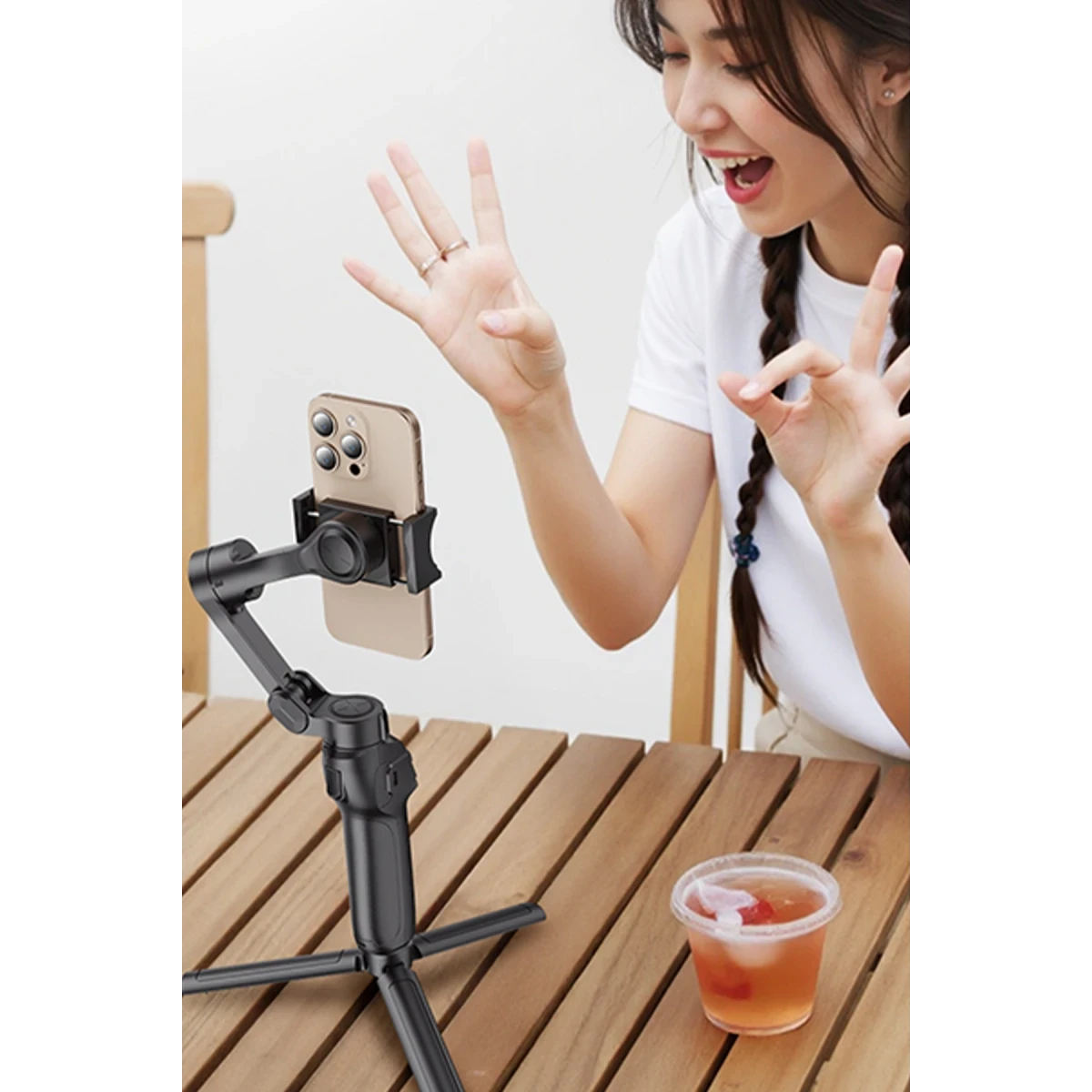 Yesido SF27 360 Derece Ayarlanabilir Tripodlu BT Selfie Gimbal - Siyah