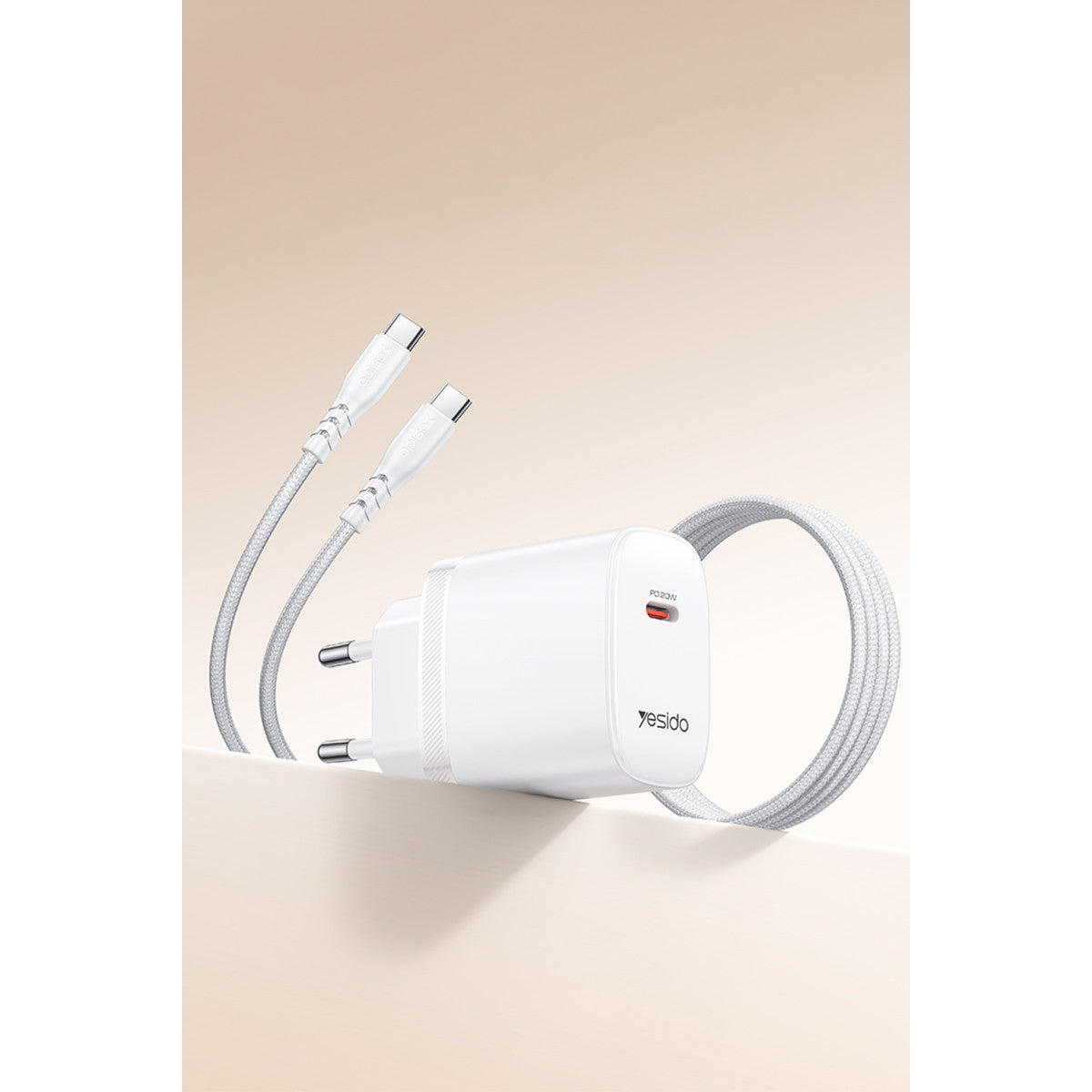 Yesido YC105 20W Type-C Çıkışlı 1M Type-C to Type-C Kablolu PD Hızlı Şarj Cihazı