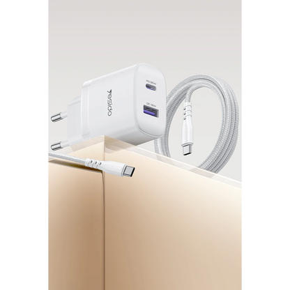 Yesido YC108 35W USB-A ve Type-C Çıkışlı ve 1M Type-C to Type-C Kablolu PD Şarj Cihazı - Beyaz