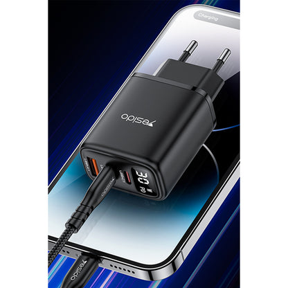 Yesido YC69 Dijital Göstergeli 1 Adet 30W USB ve 2 Adet 30W Type-C Çıkışlı PD Hızlı Şarj Cihazı