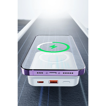 Yesido YP45 10.000 mAh 20W Dijital Göstergeli 15W Kablosuz Şarjlı Standlı Magsafe PD Hızlı Şarj Powerbank - Beyaz