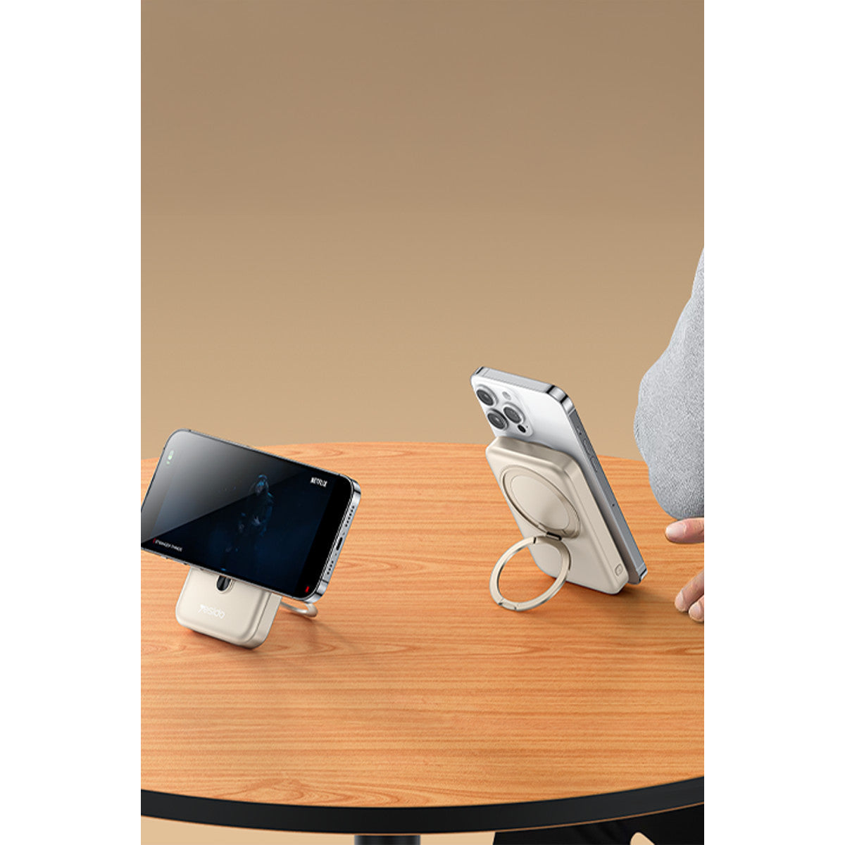 Yesido YP60 10.000 mAh 20W Type-C 18W USB ve 15W Kablosuz Şarj Çıkışlı PD Magsafe Powerbank