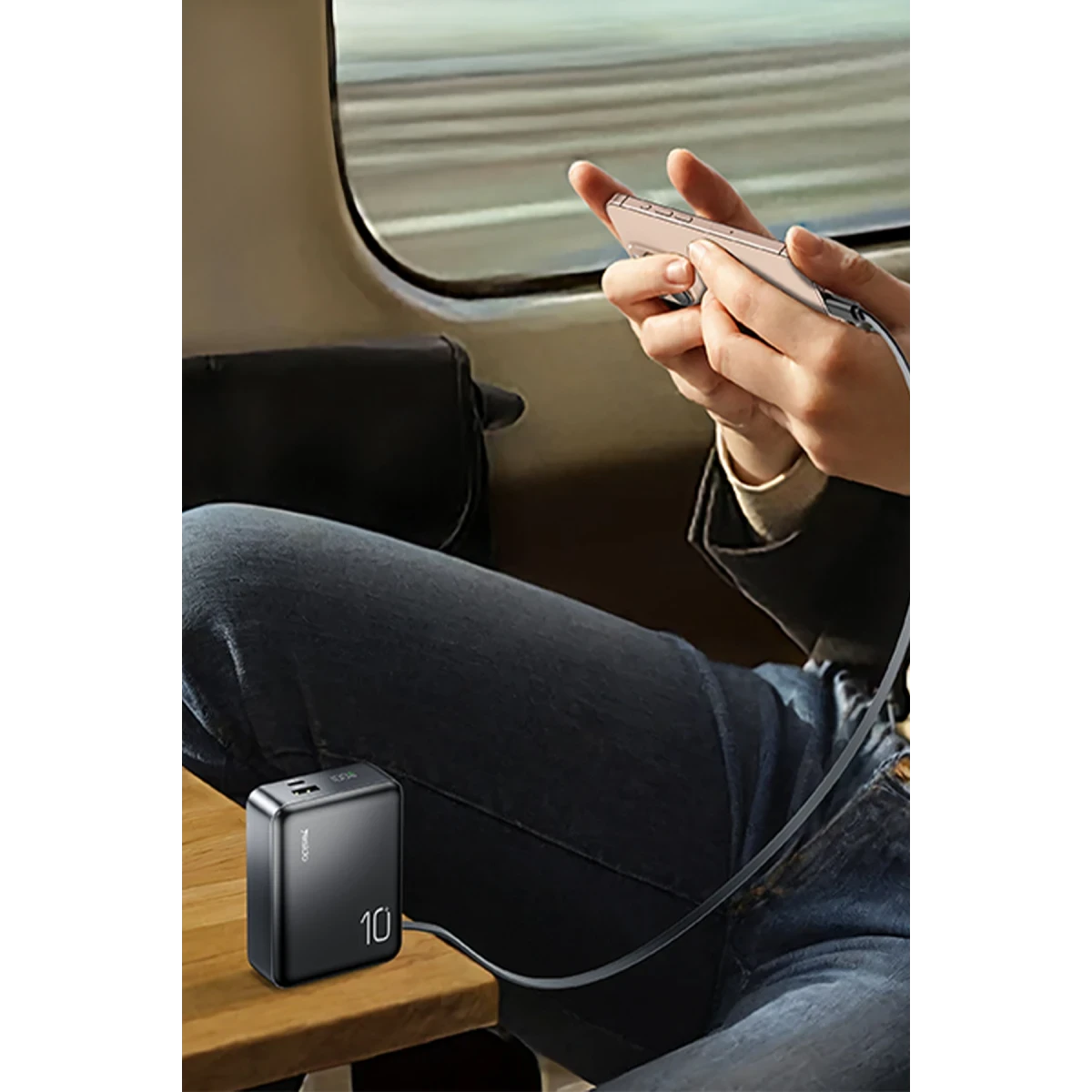 Yesido YP70 Dijital Göstergeli 10.000 mAh 3in1 22.5W PD Hızlı Şarj Powerbank - Siyah