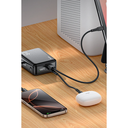 Yesido YP70 Dijital Göstergeli 10.000 mAh 3in1 22.5W PD Hızlı Şarj Powerbank - Siyah