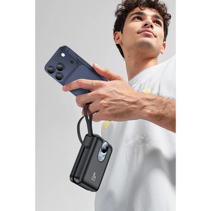 Yesido YP94 Dijital Göstergeli 20.000 mAh 35W Hızlı Şarj Destekli Çift Kablolu Powerbank - Siyah