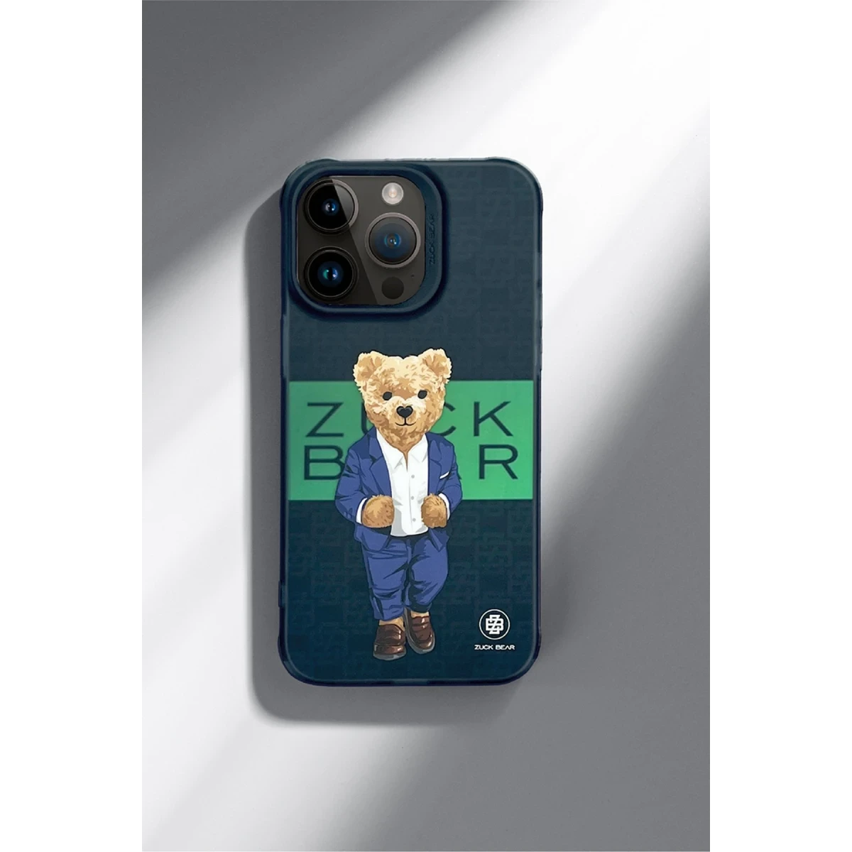 ZuckBear Apple iPhone 15 Pro Max French Riviera Chic Kapak - Monaco Glitz
